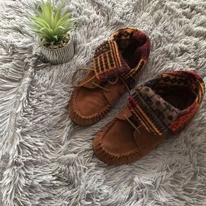 American rag moccasins